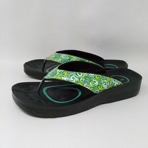 AEROTHOTIC Comfort Style Flip Flops Sandals, in Green, Women Size 39